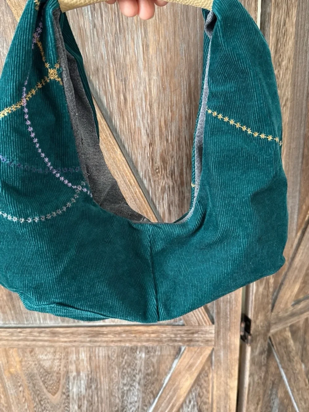 N/A stylish green